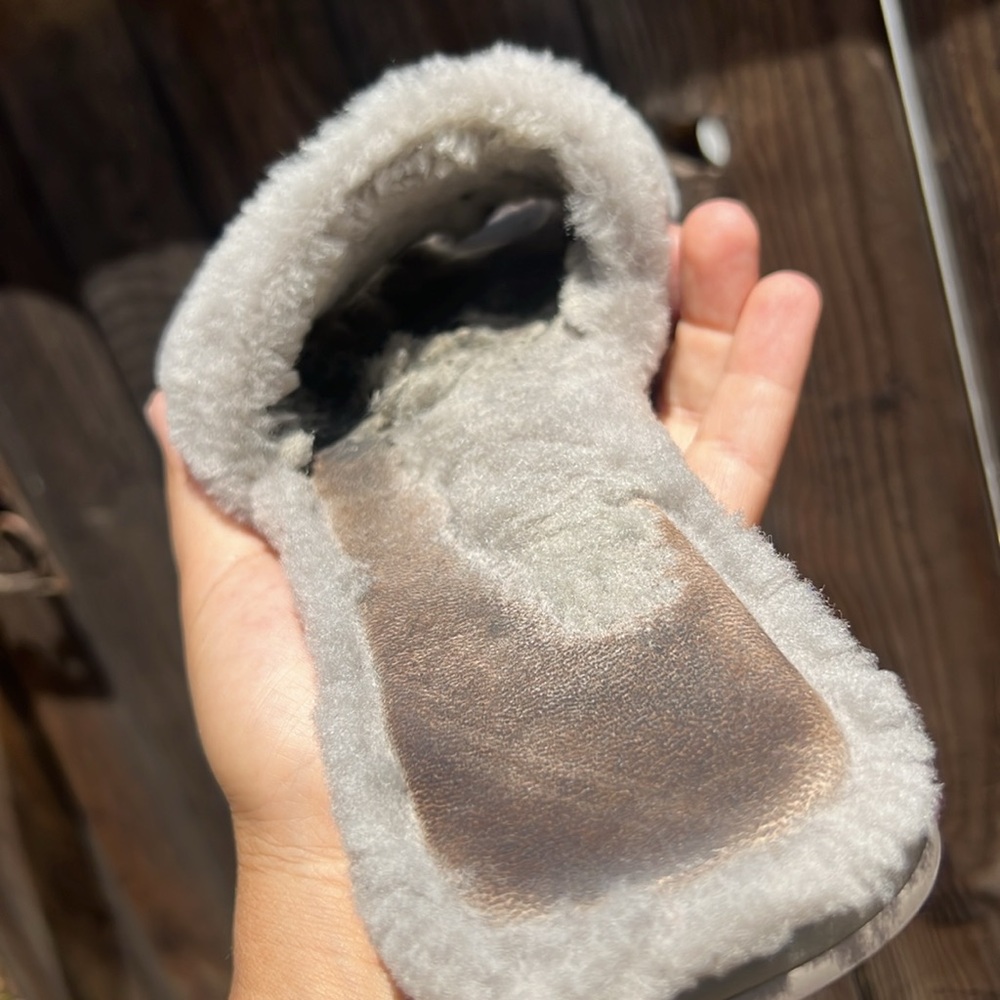 Cozy Gray Fuzzy Slide Sandals - Picture 8 of 16